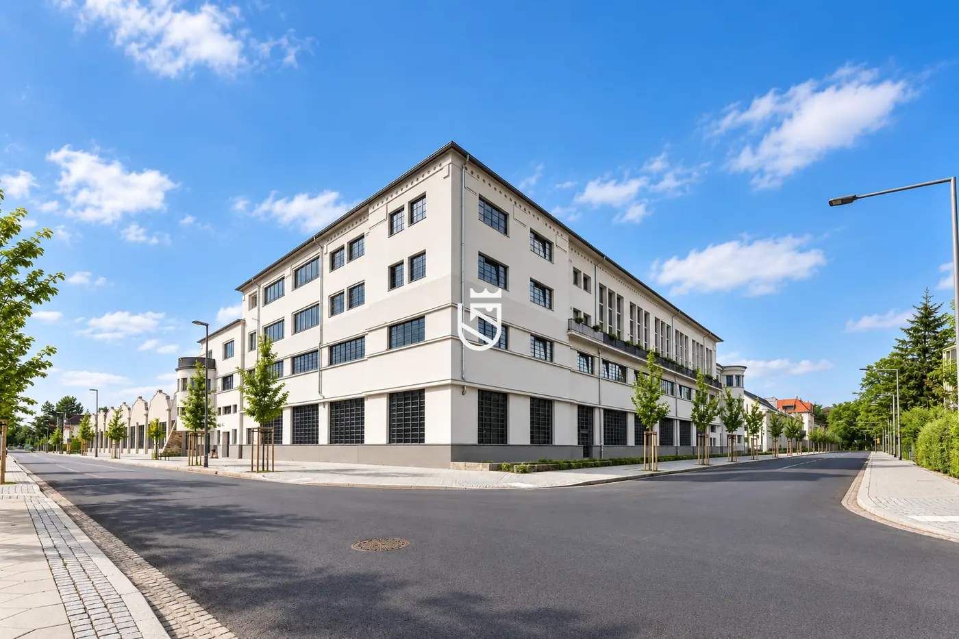 Saniertes ehemaliges Fabrikgebäude an der Schlömilchstraße 6 in Dresden